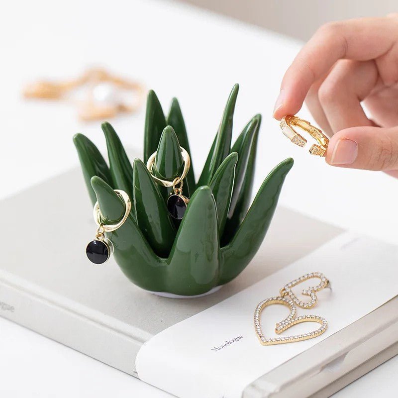 The Southern Atelier – Elegant Agave Bloom Jewellery Organiser for a Stylish Display - The Southern AtelierSKU_1774881590992_312