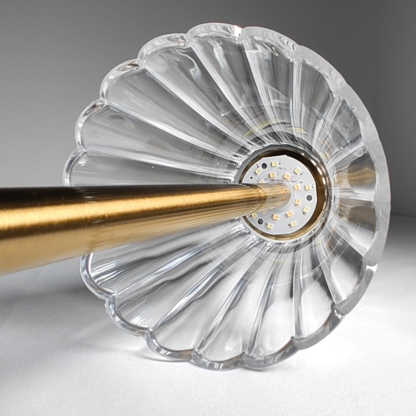 The Southern Atelier – Freedom LED Cordless Table Lamp - The Southern AtelierSKU_1755802867035_38