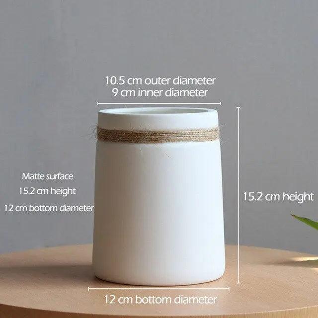 The Southern Atelier – Modern White Vase - The Southern AtelierSKU_1758022814696_86