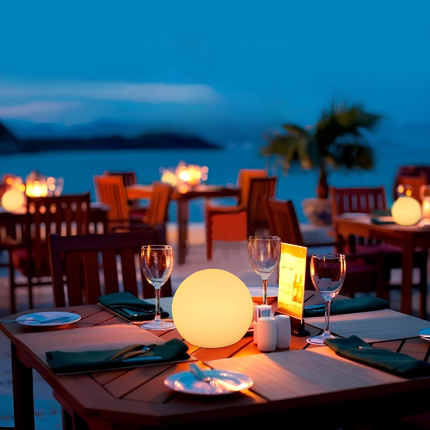 The Southern Atelier – Vibrant Round Table Lamp with Customisable Colour Options for a Luminous Atmosphere - The Southern AtelierSKU_1763119232079_83