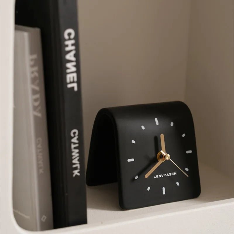 The Southern Atelier – Vintage Ceramic Desk Clock - The Southern AtelierSKU_1755802860418_356