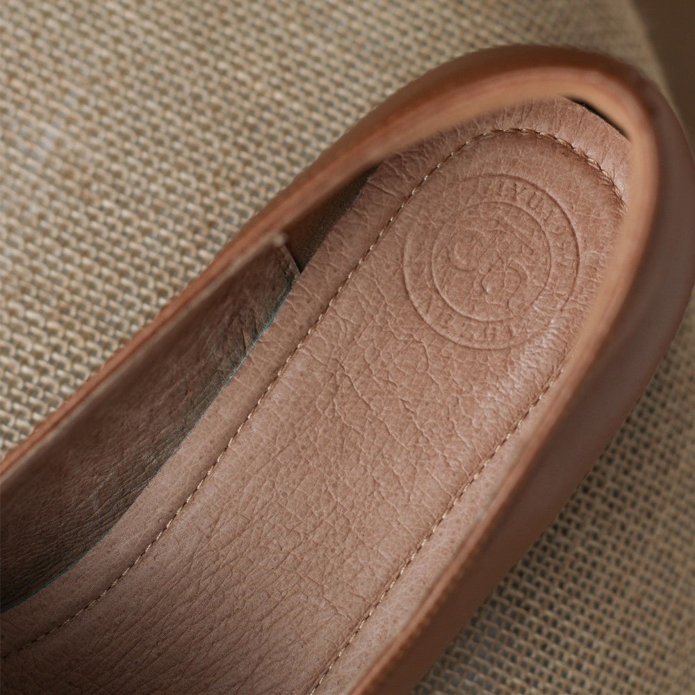 Elara Square-Toe Pumps in Full-Grain Leather with Cushioned Insole and 1-Inch Block Heel for All-Day Comfort - The Southern AtelierSKU_1791062959675_330