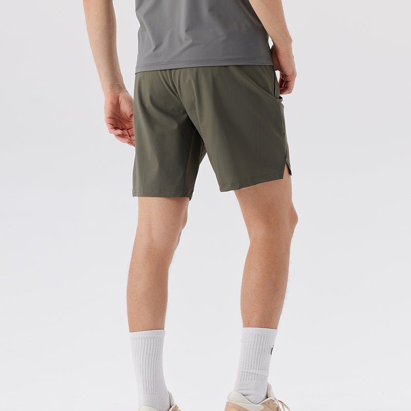 Everett Men’s Athletic Shorts in Breathable Four-Way Stretch with Drawstring Waist and Deep Pockets - The Southern AtelierSKU_1791063539990_195