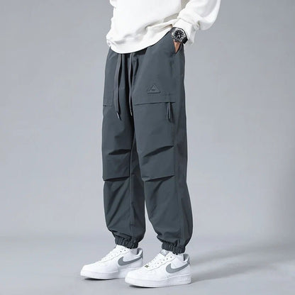 Porter Cargo Joggers in Breathable Stretch Fabric for Secure Storage and a Custom Fit - The Southern AtelierSKU_1791064585045_450