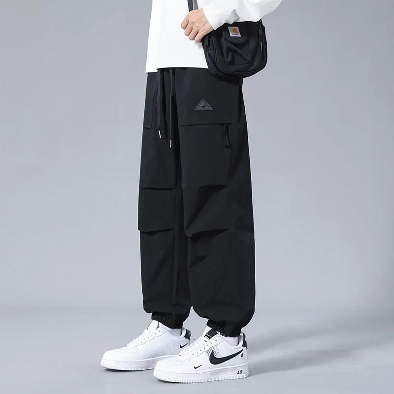 Porter Cargo Joggers in Breathable Stretch Fabric for Secure Storage and a Custom Fit - The Southern AtelierSKU_1791064585045_531