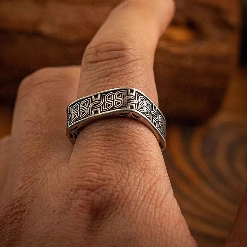 Ronan Square Band Ring in Stainless Steel with Engraved Detail for Non-Tarnishing Daily Wear - The Southern AtelierSKU_1791063015390_720