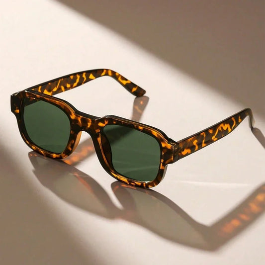 Rowan Bold Frame Sunglasses in Lightweight Acetate for Everyday Comfort and Full UV Protection - The Southern AtelierSKU_1791063480797_294