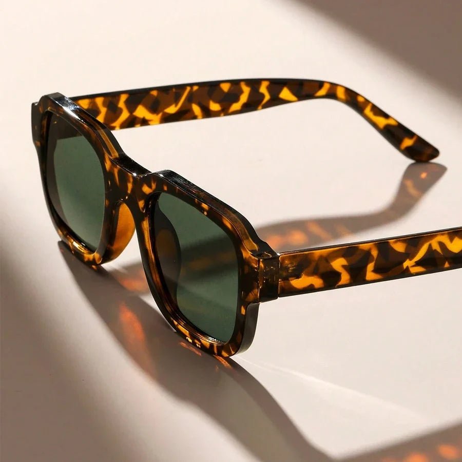 Rowan Bold Frame Sunglasses in Lightweight Acetate for Everyday Comfort and Full UV Protection - The Southern AtelierSKU_1791063480797_294