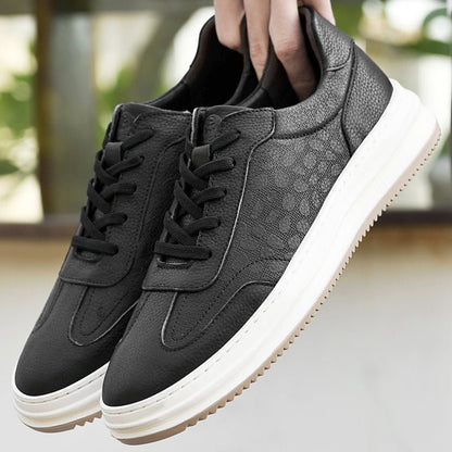 Rowan Full-Grain Leather Sneakers with Breathable Lining and Cushioned Insole for All-Day Comfort - The Southern AtelierSKU_1791062855053_415