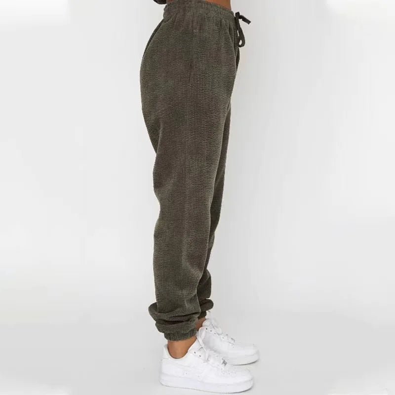 Rowan Relaxed Sweatshirt and Cuffed Drawstring Jogger Set in Ultra-Soft Corduroy-Textured Fabric - The Southern AtelierSKU_1791063937161_834
