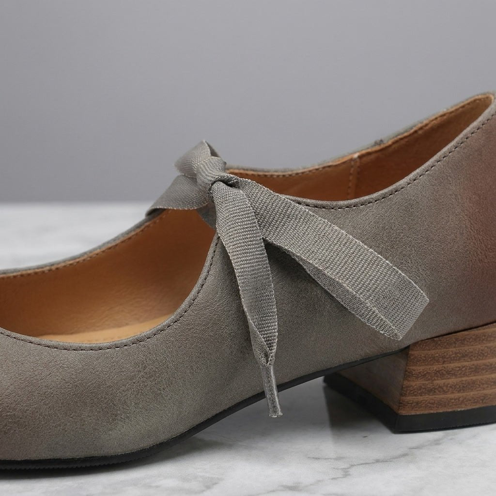 Sloane Mary Jane Heels in Genuine Leather with Square Toe and Low Block Heel for Work and Everyday Wear - The Southern AtelierSKU_1791063823828_704