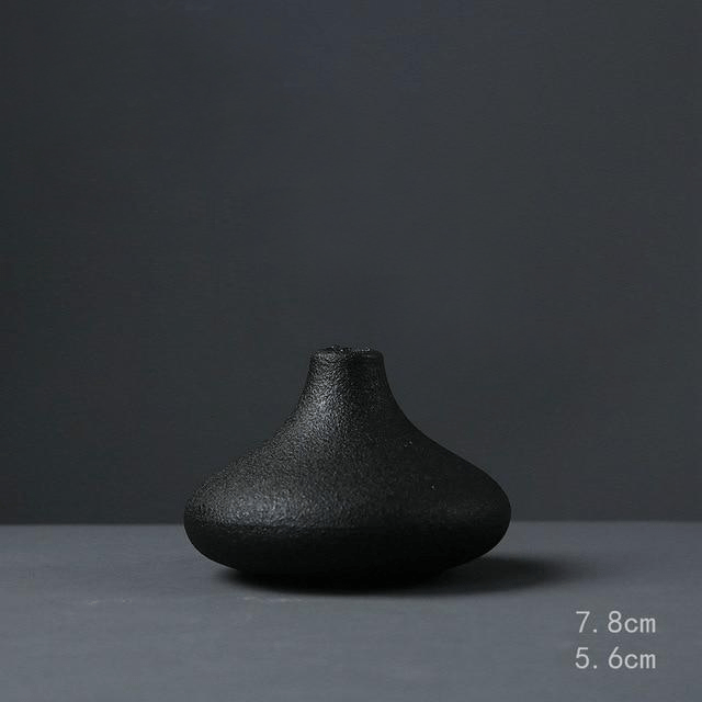 The Southern Atelier – Black as Night Ceramic Vases - The Southern AtelierSKU_1755799743880_303