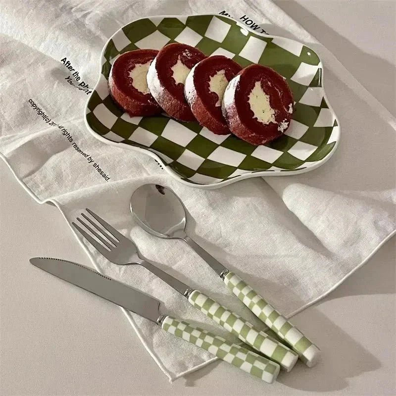 The Southern Atelier - Checkered Cutlery Set - The Southern AtelierSKU_1762349630332_683