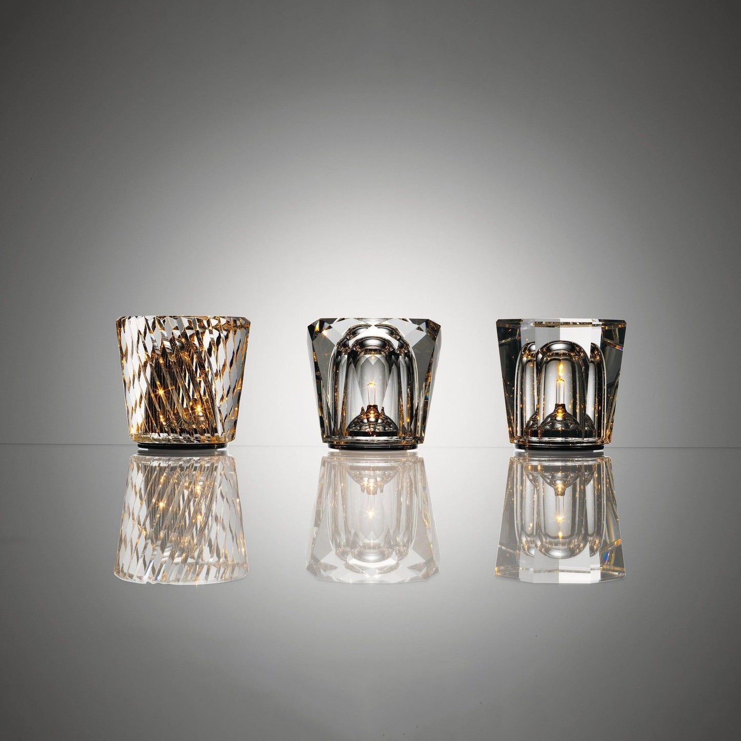 The Southern Atelier – Crystal Diamond Table Lamp - The Southern AtelierSKU_1757776159398_363