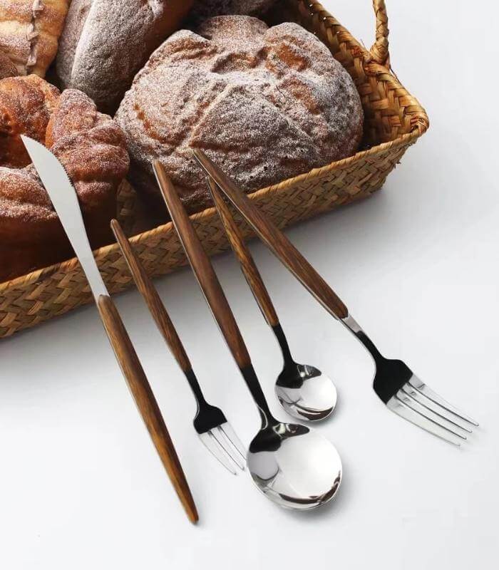 The Southern Atelier – Elegant 30 - Piece Stainless Steel Cutlery Set with Warm Wooden Accents for a Refined Dining Experience - The Southern AtelierSKU_1762849867324_298