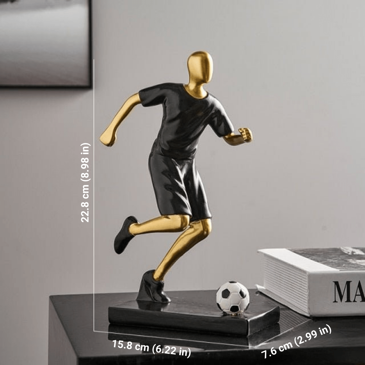 The Southern Atelier – Elegant Abstract Footballer Sculpture in Polished Resin for a Sophisticated Touch - The Southern AtelierSKU_1765807367422_815