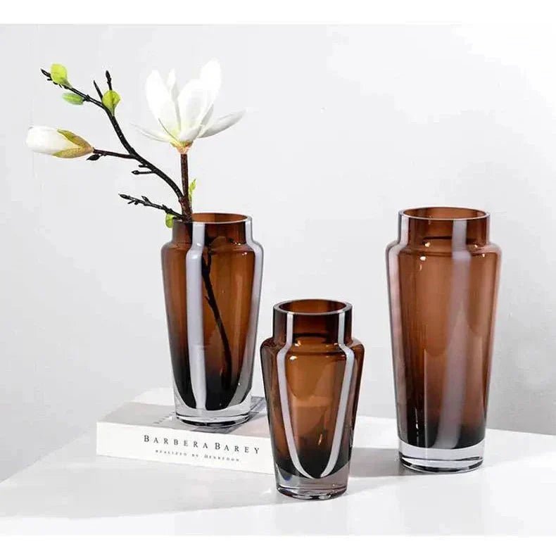 The Southern Atelier – Elegant Amber Glass Prism Vase for Contemporary Spaces, Infusing Warmth and Sophistication - The Southern AtelierSKU_1765807274173_861