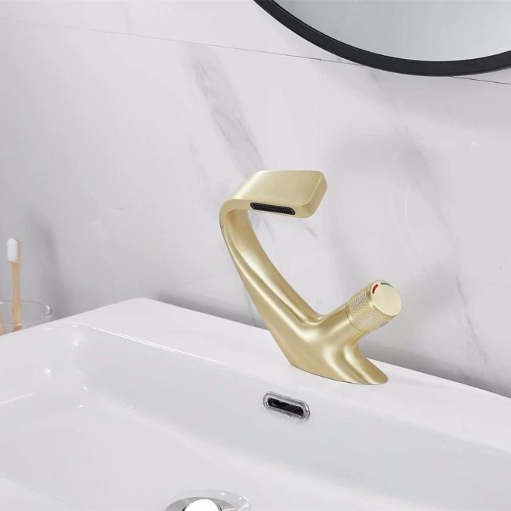 The Southern Atelier – Elegant Brass Basin Faucet for a Luxurious Touch - The Southern AtelierSKU_1762849782859_752