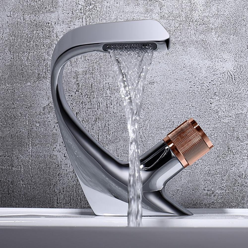 The Southern Atelier – Elegant Brass Basin Faucet for a Luxurious Touch - The Southern AtelierSKU_1762849782859_845