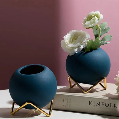 The Southern Atelier – Elegant Ceramic Planter in Chic Metal Stand for Timeless Spaces - The Southern AtelierSKU_1775908928178_668