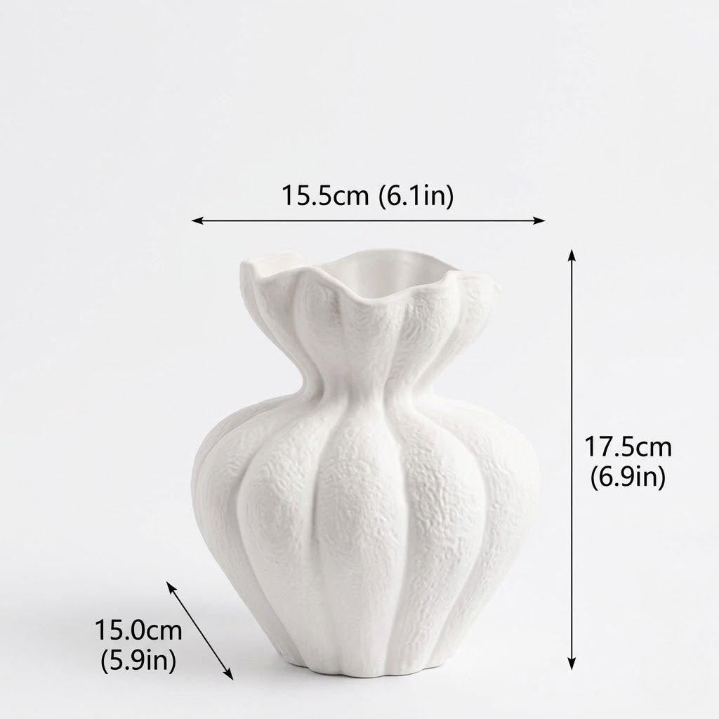 The Southern Atelier – Elegant Creamy White Lotus Ceramic Vase Collection for a Serene Ambiance - The Southern AtelierSKU_1775450103107_551