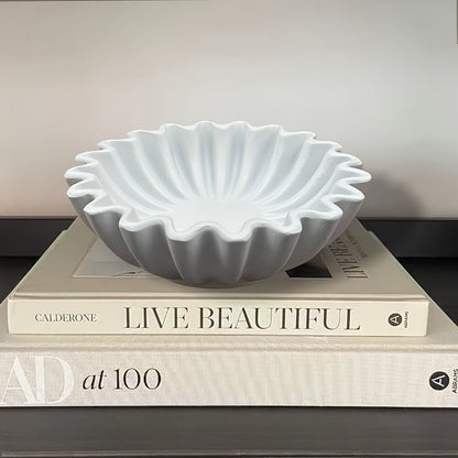 The Southern Atelier – Elegant Decorative Bowl with Unique Grooves and Wavy Edges for a Sophisticated Touch - The Southern AtelierSKU_1763119047999_958