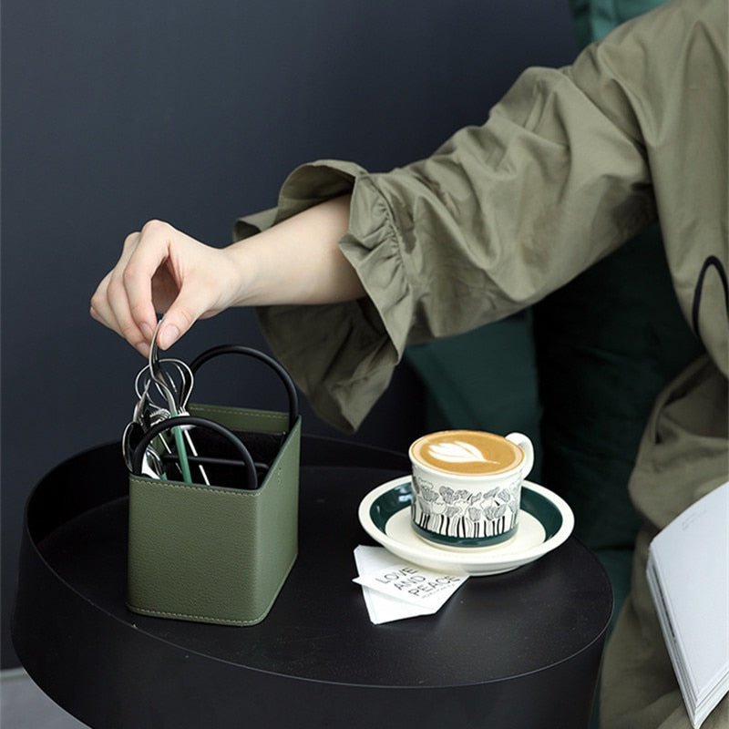 The Southern Atelier – Elegant Faux Leather Storage Basket for a Chic Organised Space - The Southern AtelierSKU_1775450104538_237