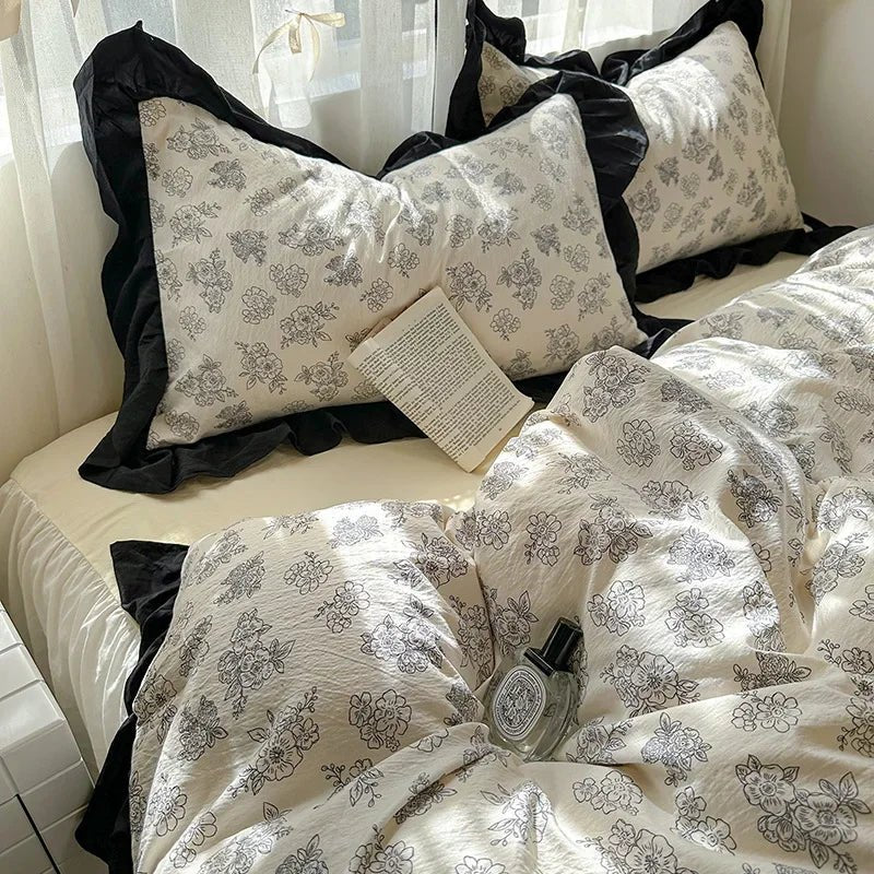 The Southern Atelier – Elegant French Washed Cotton Floral Quilt Set for a Serene Ambiance - The Southern AtelierSKU_1769008004690_246