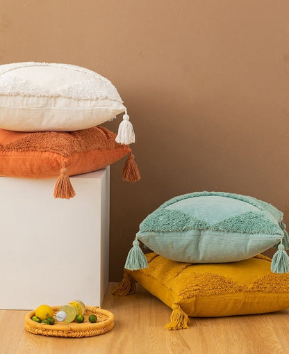 The Southern Atelier – Elegant Geometric Cotton and Corduroy Cushion Cover for a Serene Ambiance - The Southern AtelierSKU_1763118662021_277