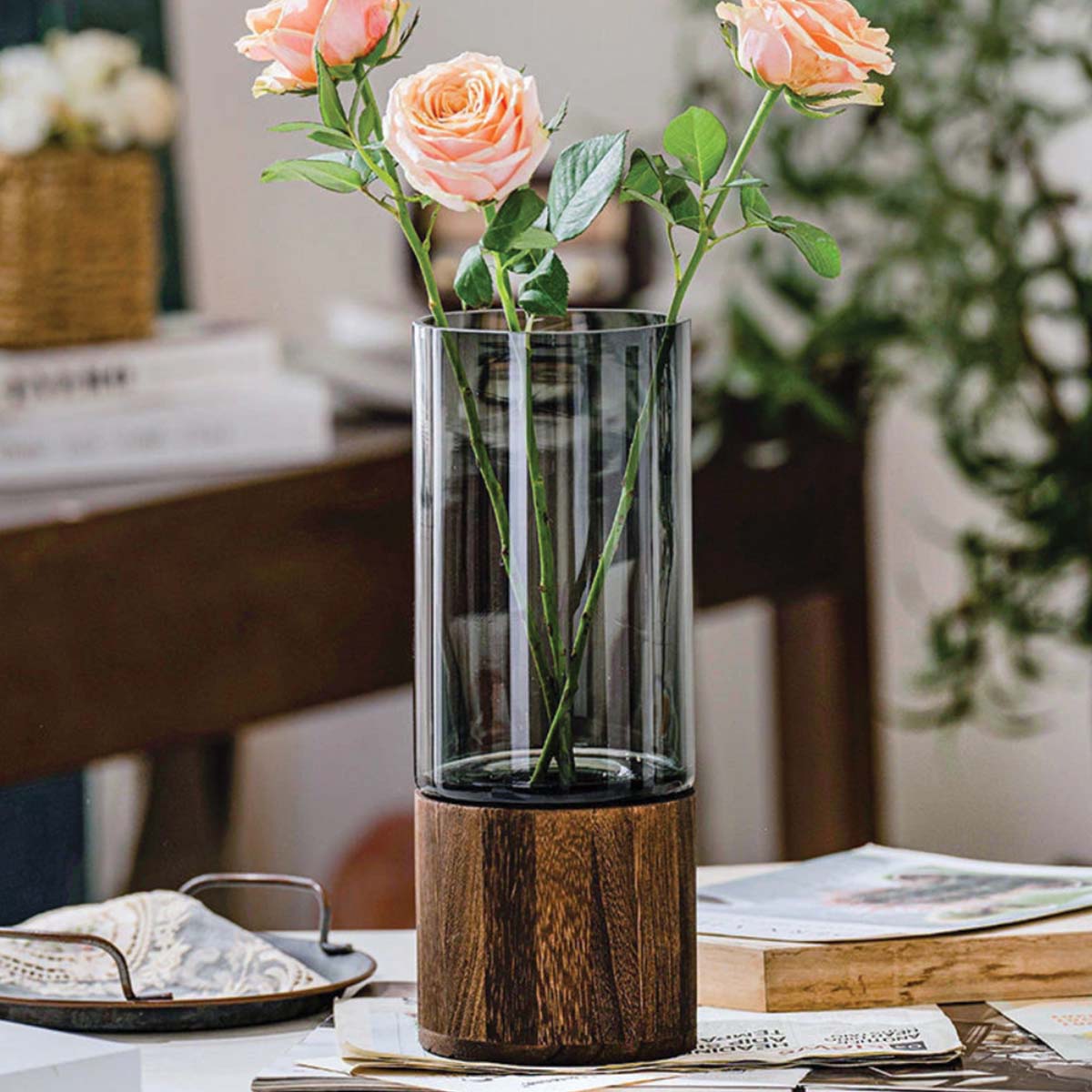 The Southern Atelier – Elegant Glass and Wood Cylinder Flower Vase for a Stylish Modern Interiors - The Southern AtelierSKU_1765807263379_222