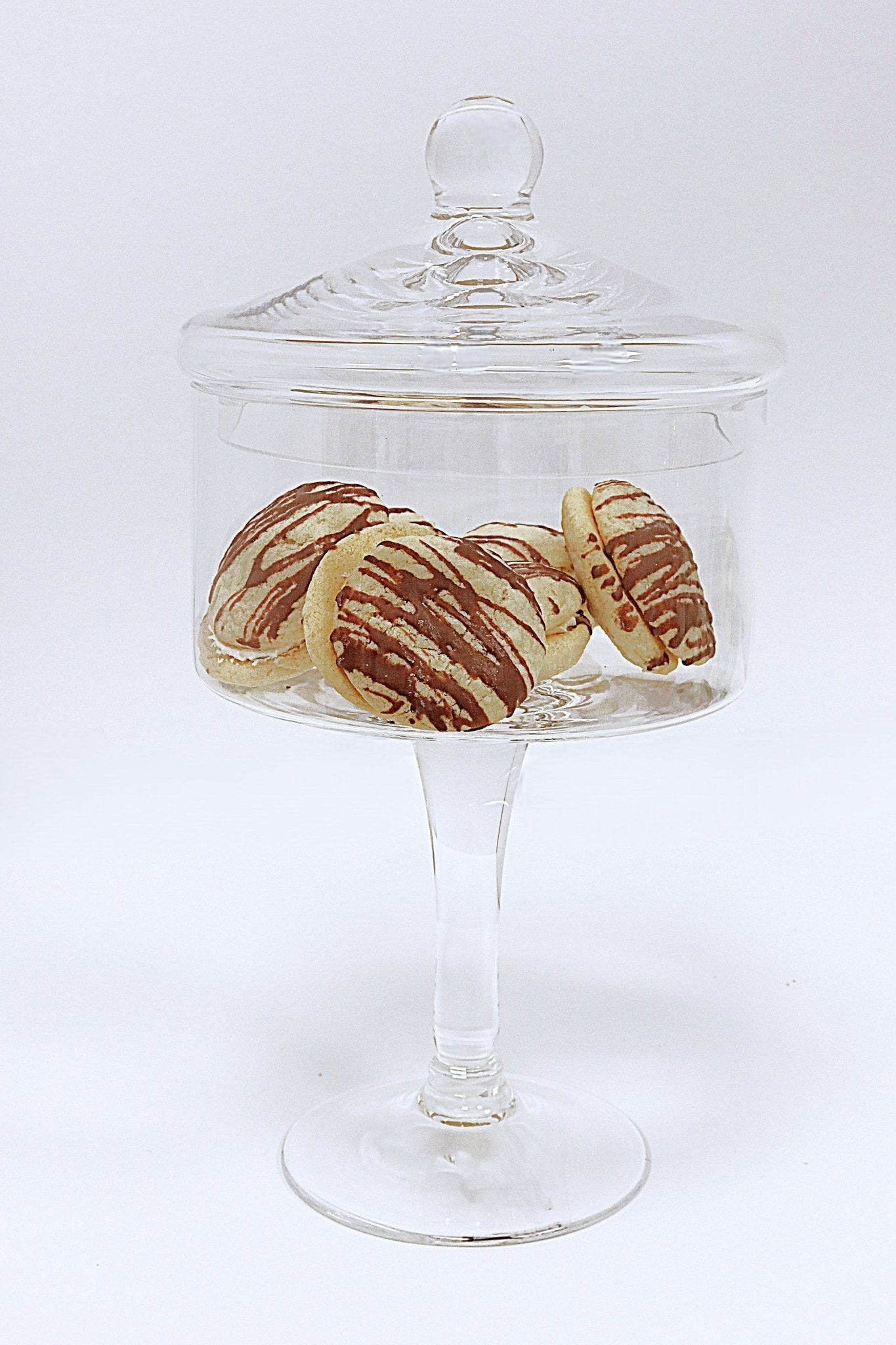 The Southern Atelier – Elegant Glass Cookie Jar with Sculptural Lid for Timeless Spaces - The Southern AtelierSKU_1775909329697_665