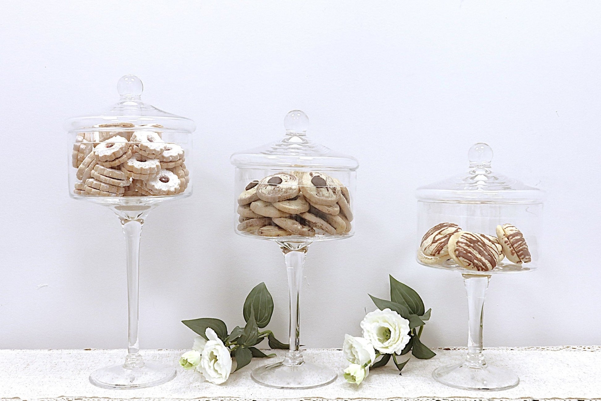 The Southern Atelier – Elegant Glass Cookie Jar with Sculptural Lid for Timeless Spaces - The Southern AtelierSKU_1775909329697_87