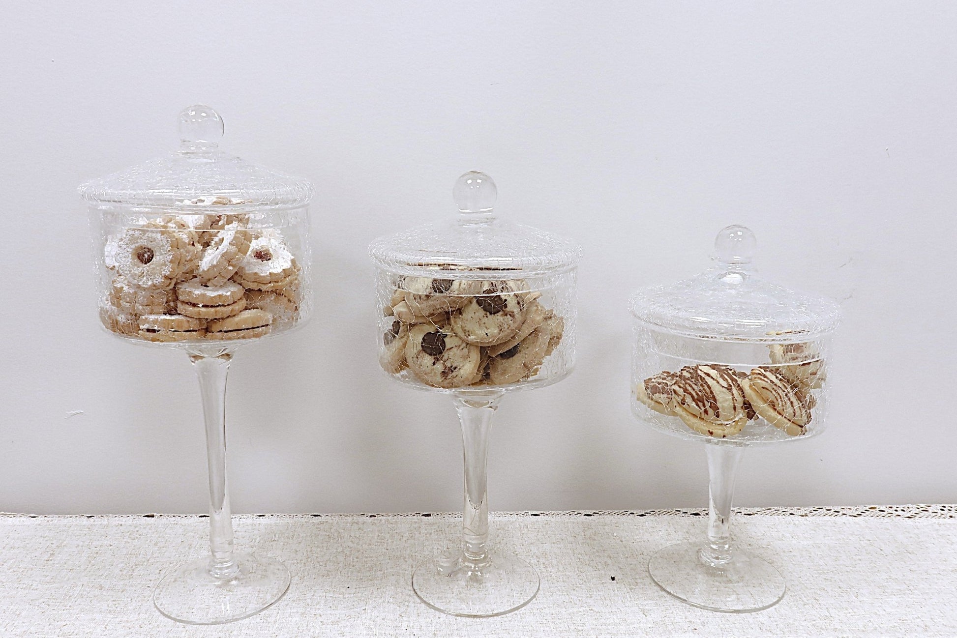 The Southern Atelier – Elegant Glass Cookie Jar with Sculptural Lid for Timeless Spaces - The Southern AtelierSKU_1775909329697_87