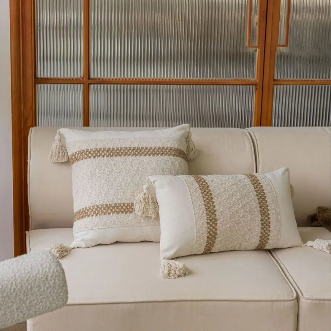 The Southern Atelier – Elegant Jacquard Sofa Cushion Cover for a Luxurious Touch - The Southern AtelierSKU_1774881501935_281