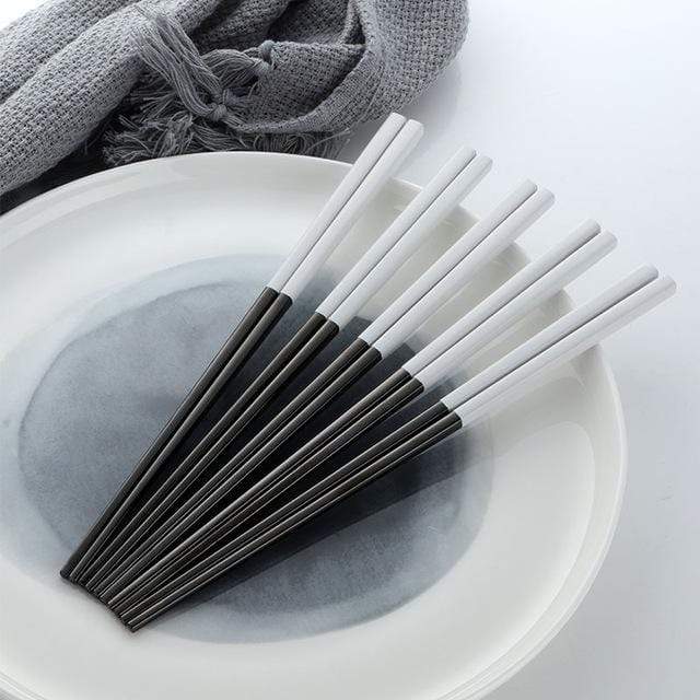 The Southern Atelier – Elegant Japanese Stainless Steel Chopsticks for a Stylish Dining Experience - The Southern AtelierSKU_1763119005872_919