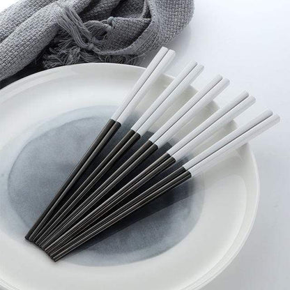 The Southern Atelier – Elegant Japanese Stainless Steel Chopsticks for a Stylish Dining Experience - The Southern AtelierSKU_1763119005872_919