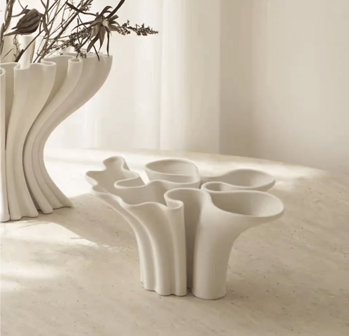 The Southern Atelier – Elegant Petal White Ceramic Vessel for a Serene Ambiance - The Southern AtelierSKU_1774881670464_119