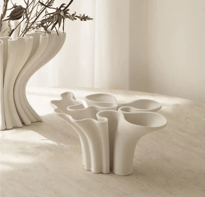 The Southern Atelier – Elegant Petal White Ceramic Vessel for a Serene Ambiance - The Southern AtelierSKU_1774881670464_119