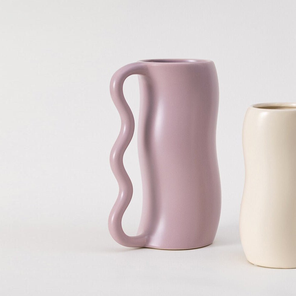 The Southern Atelier – Elegant Wavy Ceramic Vase in Soft Pastel Hues for a Tranquil Atmosphere - The Southern AtelierSKU_1766400548025_549