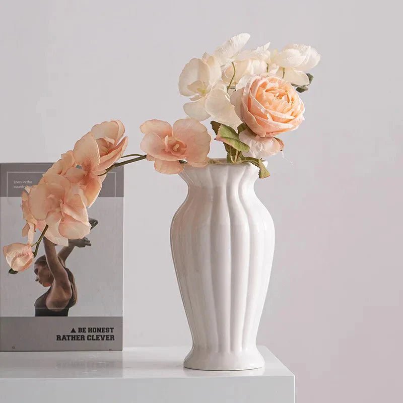 The Southern Atelier – Elegant White Ceramic Vase for Contemporary Spaces with Timeless Charm - The Southern AtelierSKU_1763119028925_395