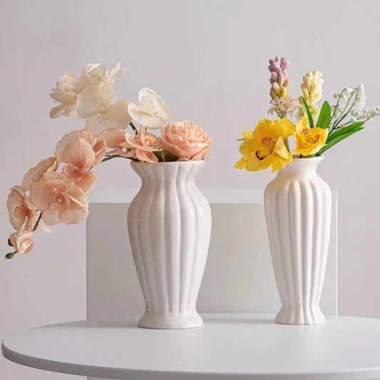 The Southern Atelier – Elegant White Ceramic Vase for Contemporary Spaces with Timeless Charm - The Southern AtelierSKU_1763119028925_813