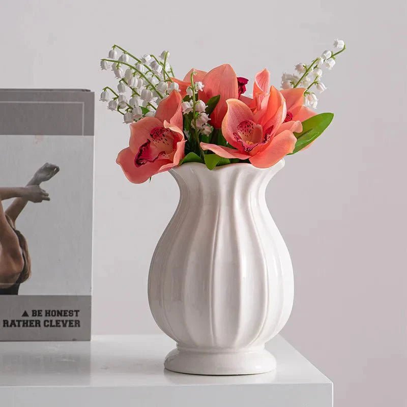 The Southern Atelier – Elegant White Ceramic Vase for Contemporary Spaces with Timeless Charm - The Southern AtelierSKU_1763119028925_813