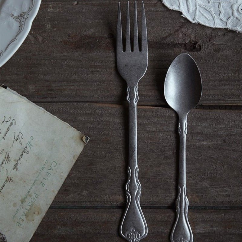 The Southern Atelier – Exquisite Antique Matte Finish Cutlery Set for Elegant Dining Experience - The Southern AtelierSKU_1763119374470_772