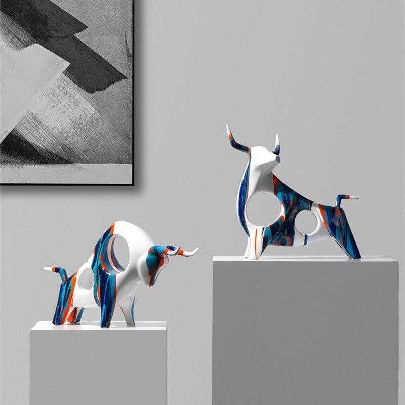 The Southern Atelier – Exquisite Norwegian Bull Figurine Crafted from Resin for a Sophisticated Touch - The Southern AtelierSKU_1766400552291_659