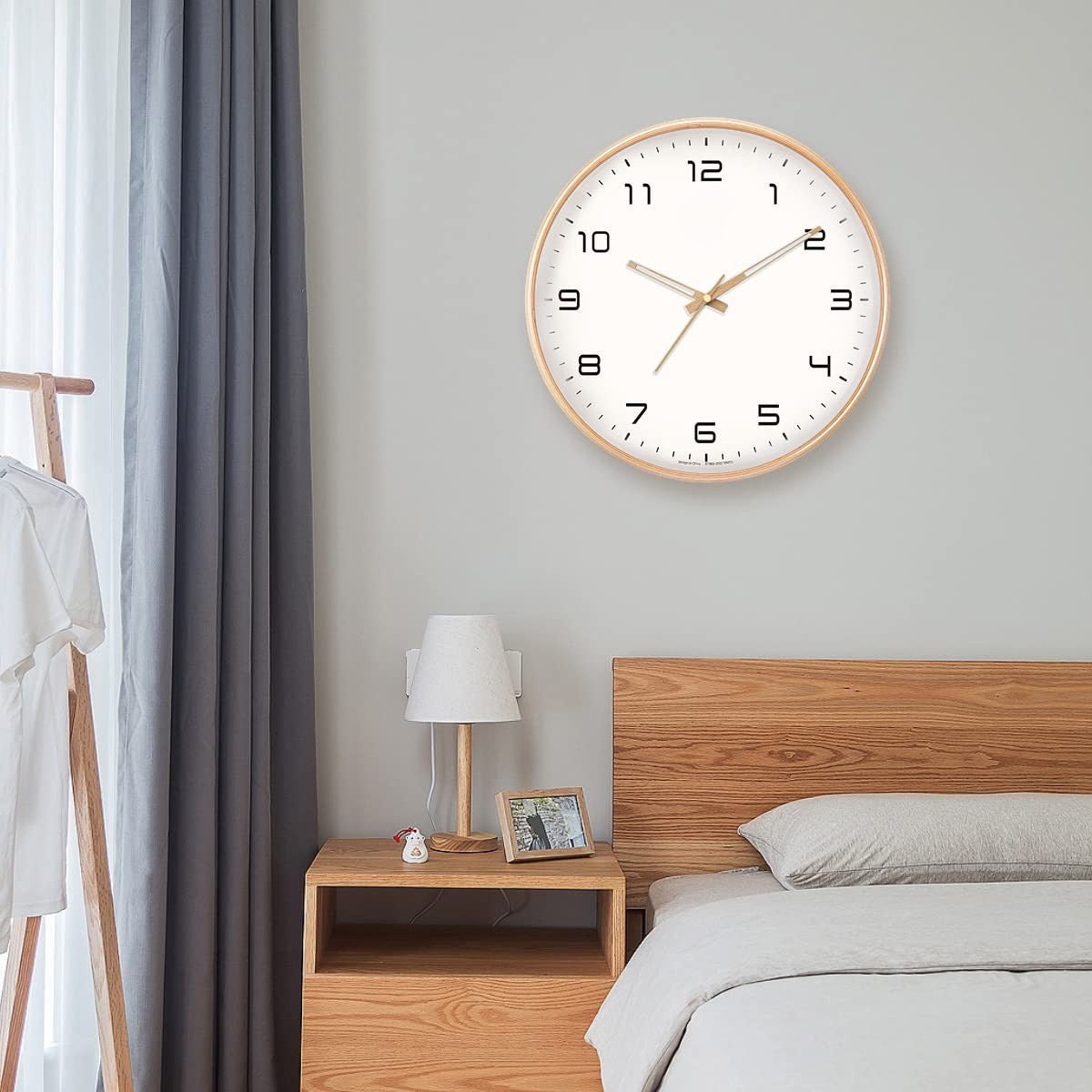 The Southern Atelier – Exquisite Wooden Wall Clock for Timeless Elegance with Minimalist Sophistication - The Southern AtelierSKU_1765807275236_702