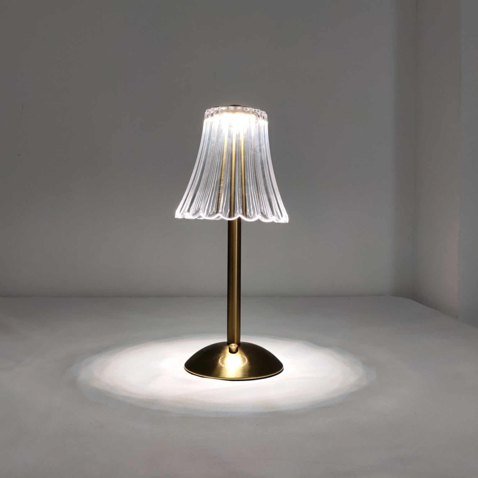 The Southern Atelier – Freedom LED Cordless Table Lamp - The Southern AtelierSKU_1755802867035_38