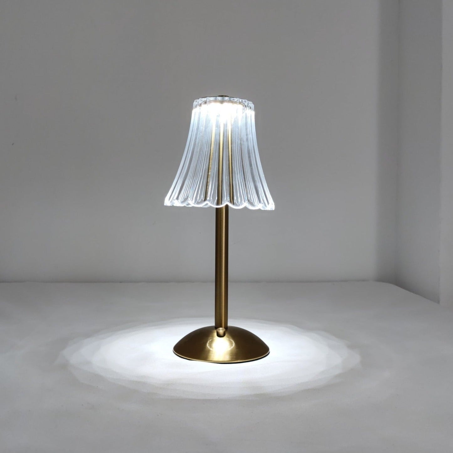 The Southern Atelier – Freedom LED Cordless Table Lamp - The Southern AtelierSKU_1755802867035_38