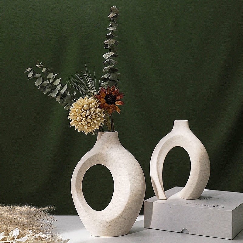 The Southern Atelier – Hollow Ceramic Vase Pair - The Southern AtelierSKU_1757600767112_904