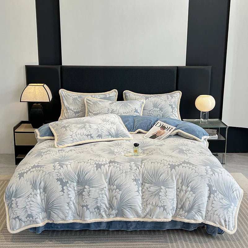 The Southern Atelier – Luxurious Milk Velvet Jacquard Bedding Set for Autumnal Elegance with Timeless Charm - The Southern AtelierSKU_1769008006598_159
