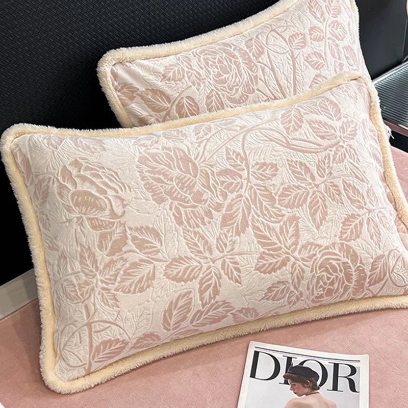 The Southern Atelier – Luxurious Milk Velvet Jacquard Bedding Set for Autumnal Elegance with Timeless Charm - The Southern AtelierSKU_1769008006598_286